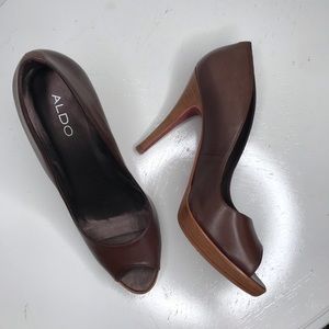 Aldo 40 open toe brown pump